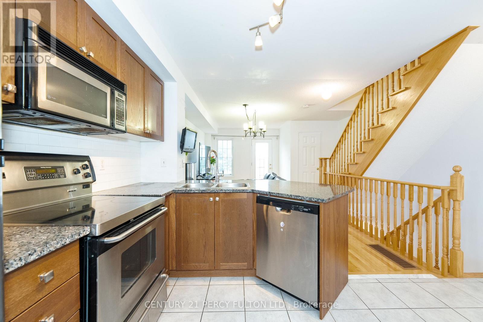 119 Torbarrie Road, Toronto, Ontario  M3L 1G8 - Photo 23 - W12564000