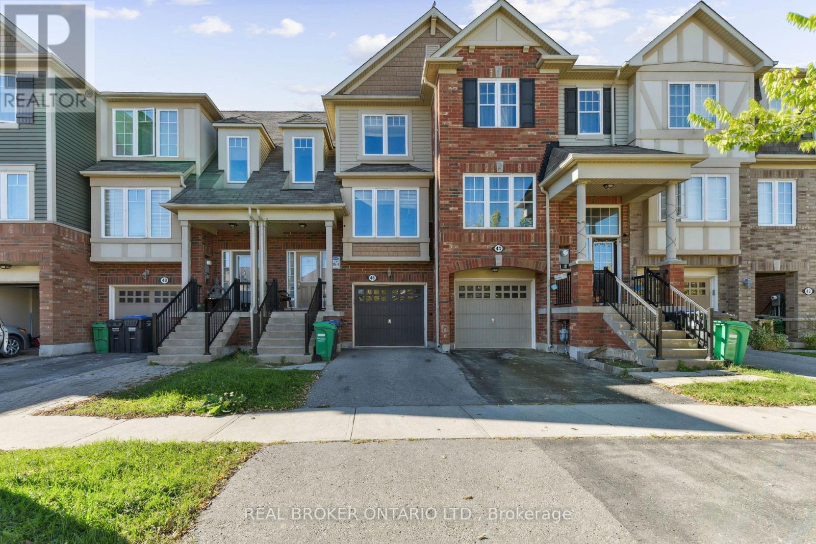 46 LATHBURY STREET, Brampton, Ontario