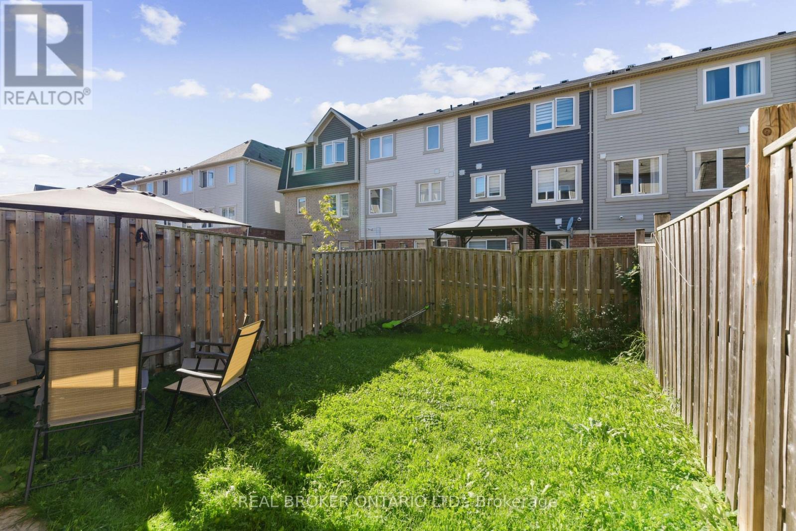 46 Lathbury Street, Brampton, Ontario  L7A 0R5 - Photo 14 - W12564016