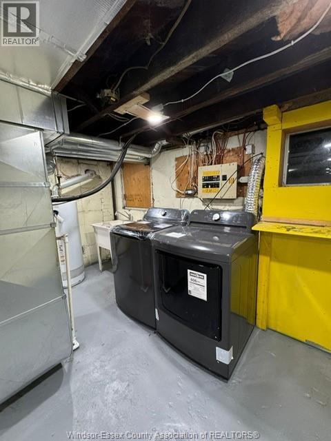 114 Elm, Windsor, Ontario N9A 5G8 - Photo 10 - 25029141