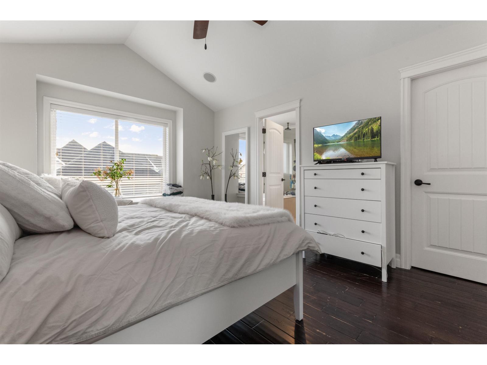 17394 2nd Avenue, Surrey, British Columbia V3Z 9P9 - Photo 20 - R3063803