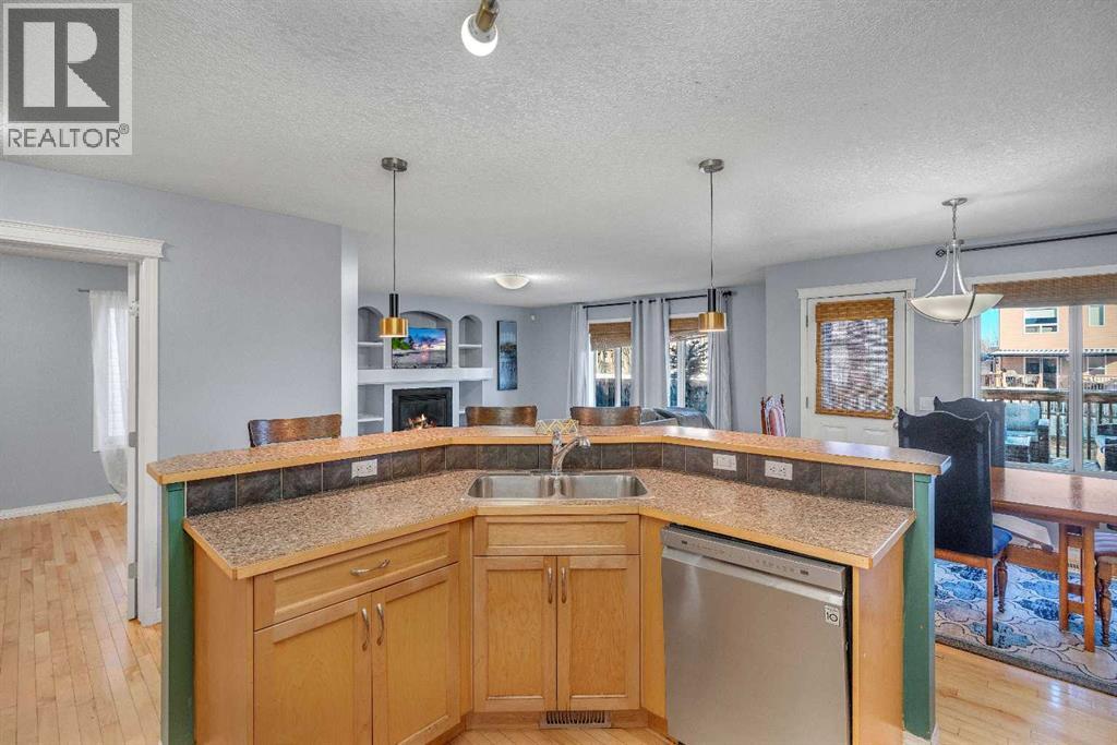 6 Morningside Landing Sw, Airdrie, Alberta  T4B 0E1 - Photo 6 - A2271145