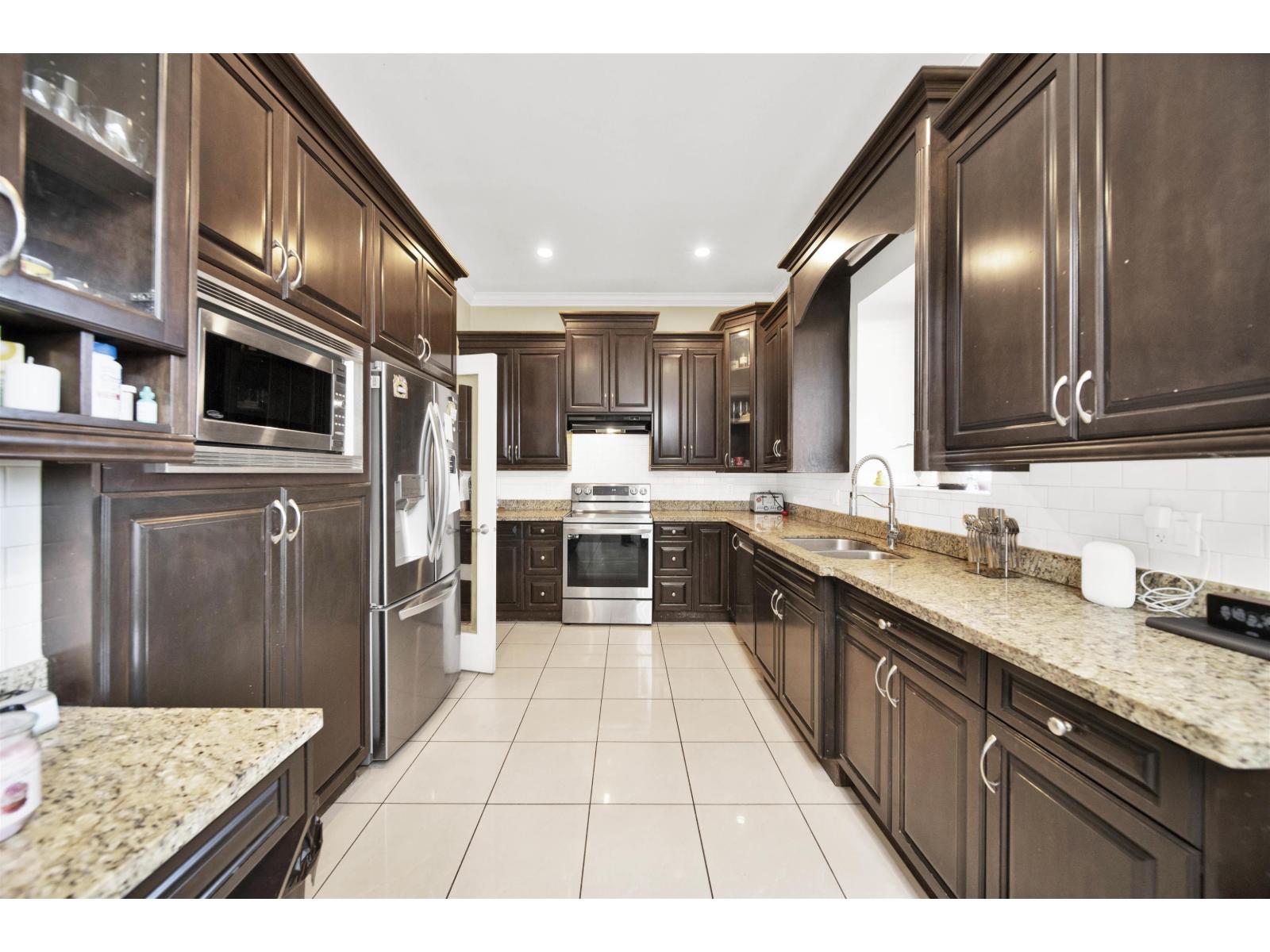 7120 148b Street, Surrey, British Columbia V3S 0X3 - Photo 9 - R3068756