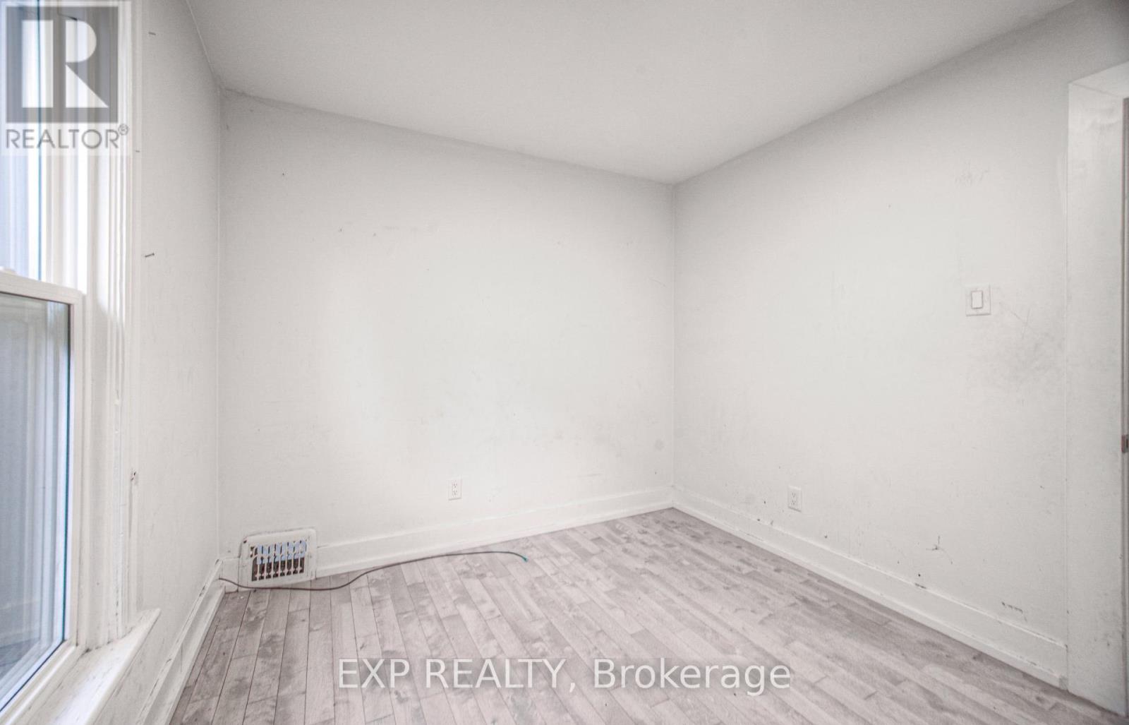 750 Cannon Street E, Hamilton, Ontario  L8L 2G9 - Photo 22 - X12564176