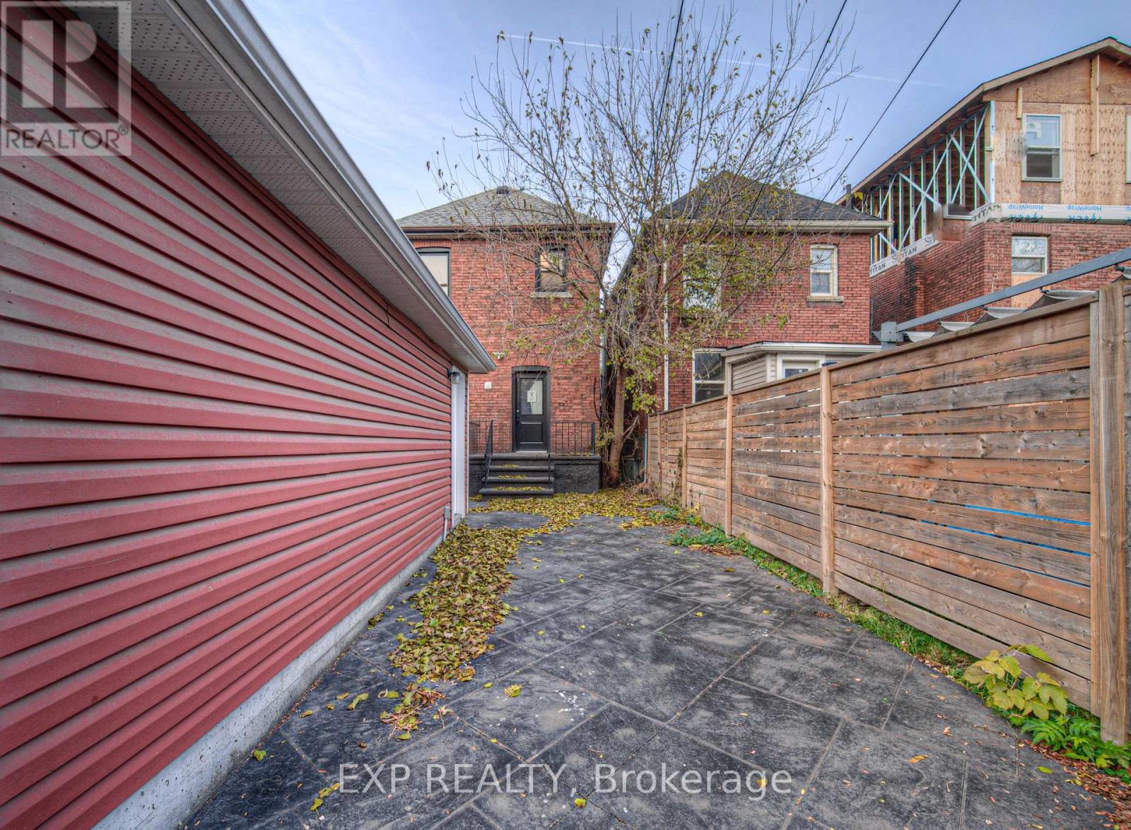750 Cannon Street E, Hamilton, Ontario  L8L 2G9 - Photo 27 - X12564176