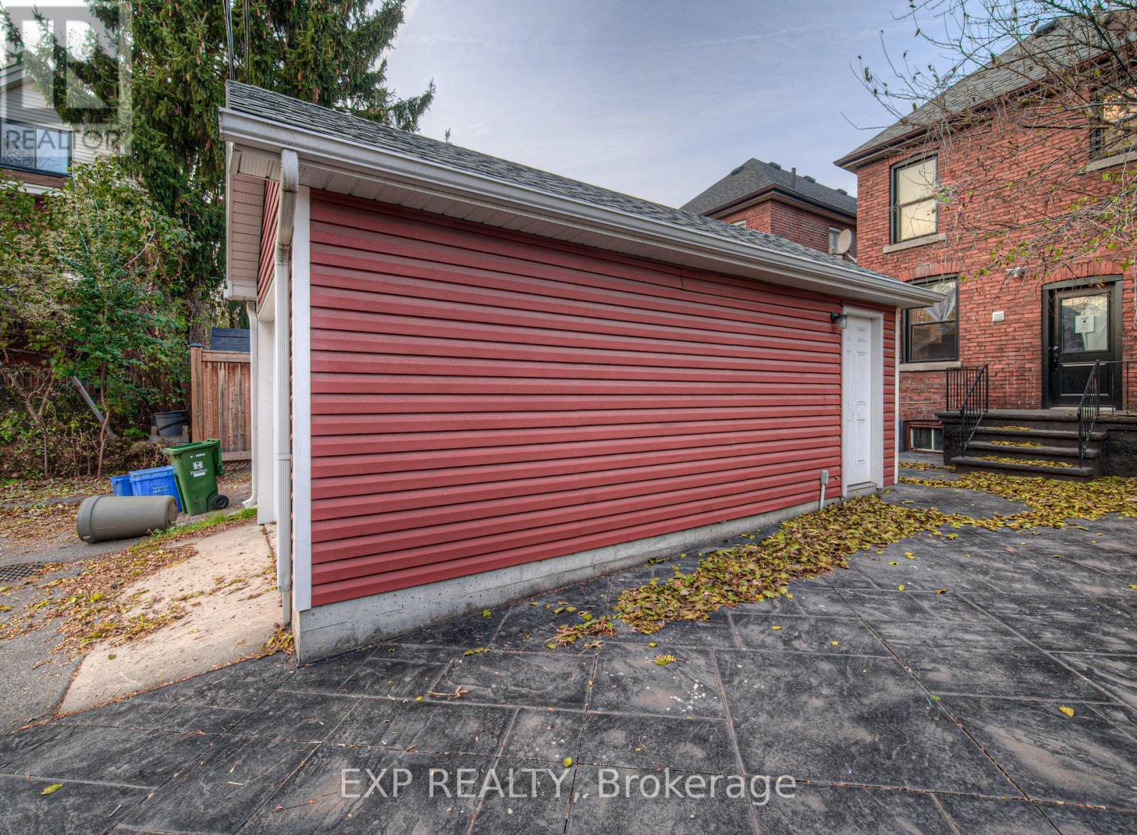 750 Cannon Street E, Hamilton, Ontario  L8L 2G9 - Photo 29 - X12564176