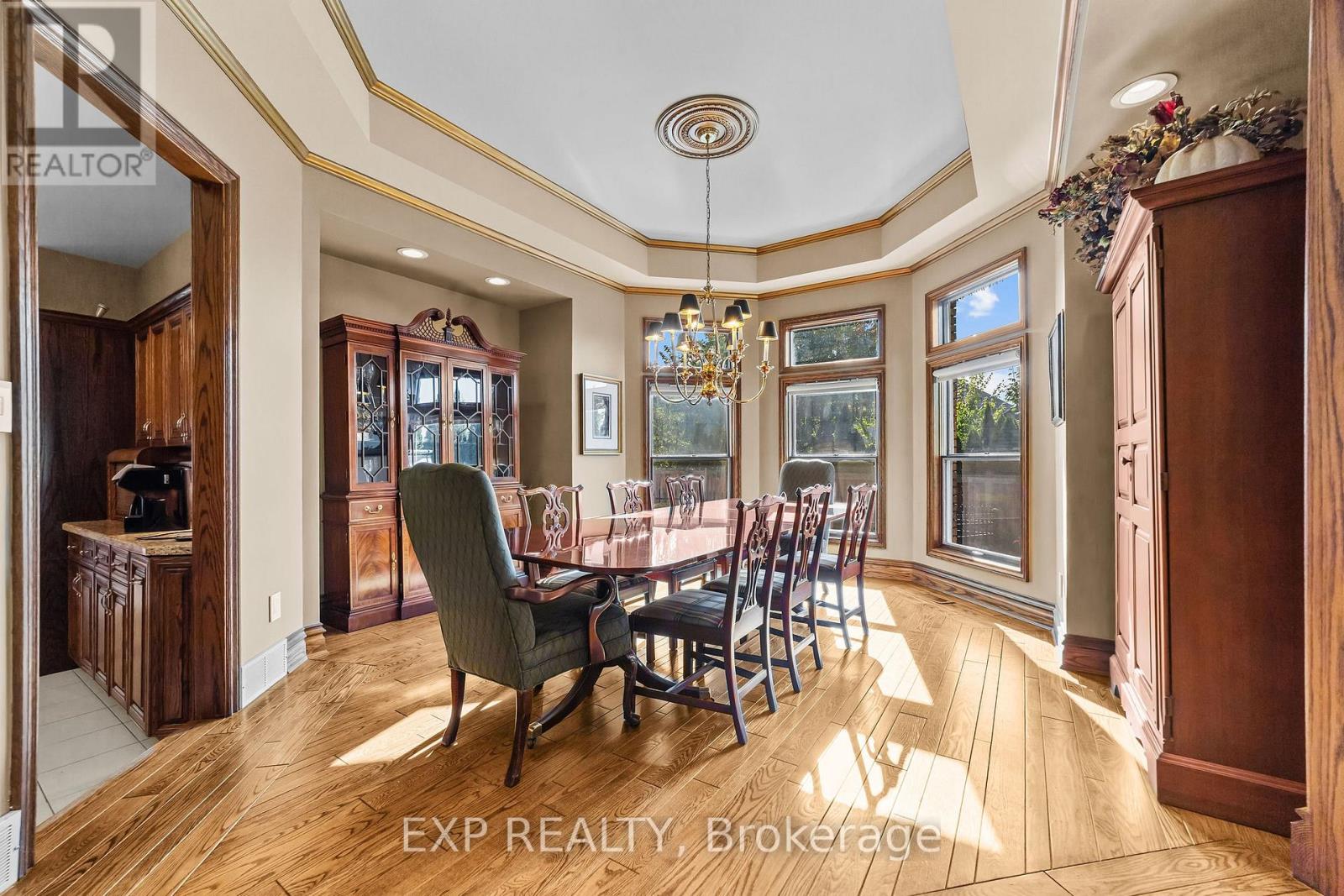 569 Franklinway Gate, London North, Ontario  N6G 5C8 - Photo 15 - X12564228