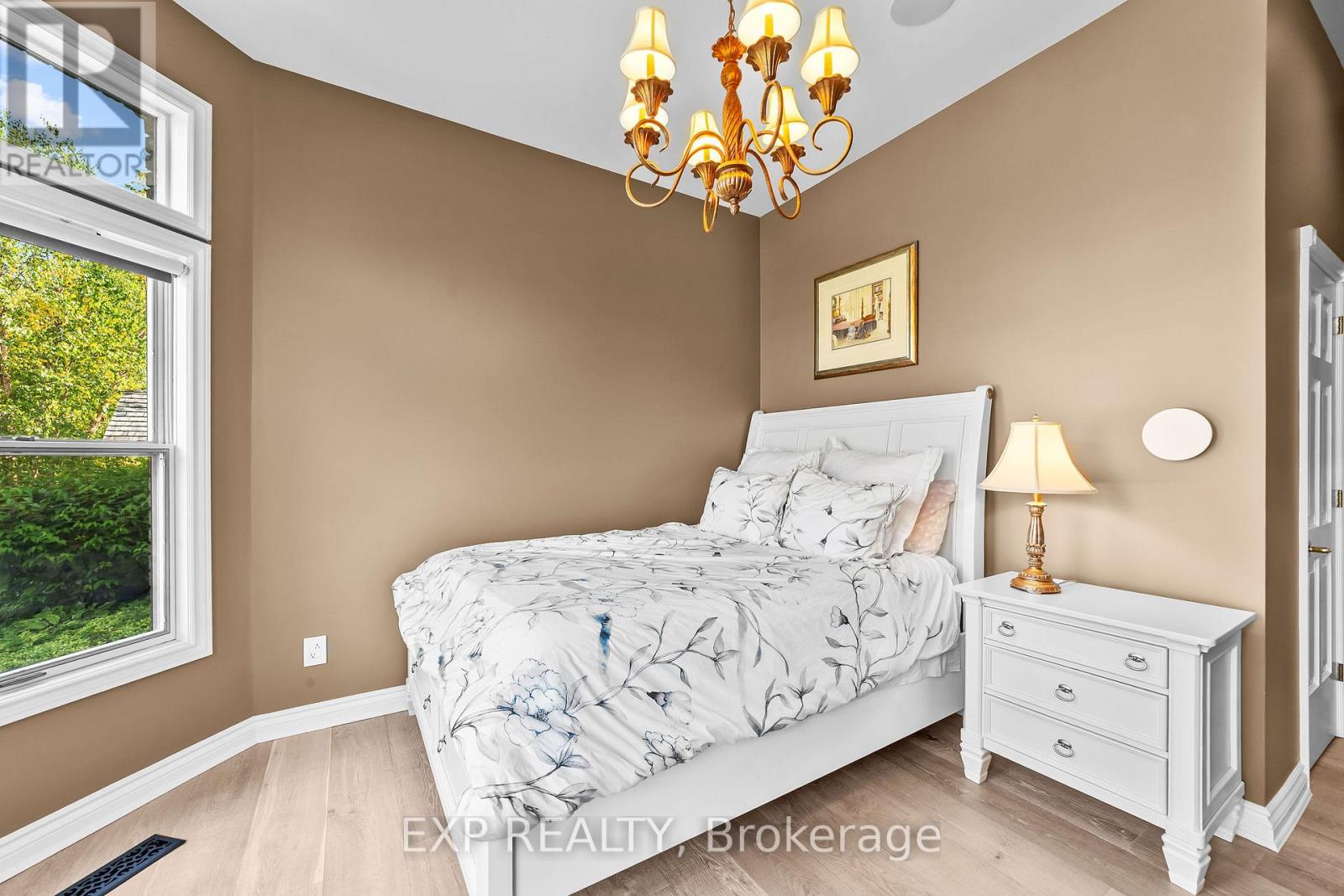 569 Franklinway Gate, London North, Ontario  N6G 5C8 - Photo 25 - X12564228