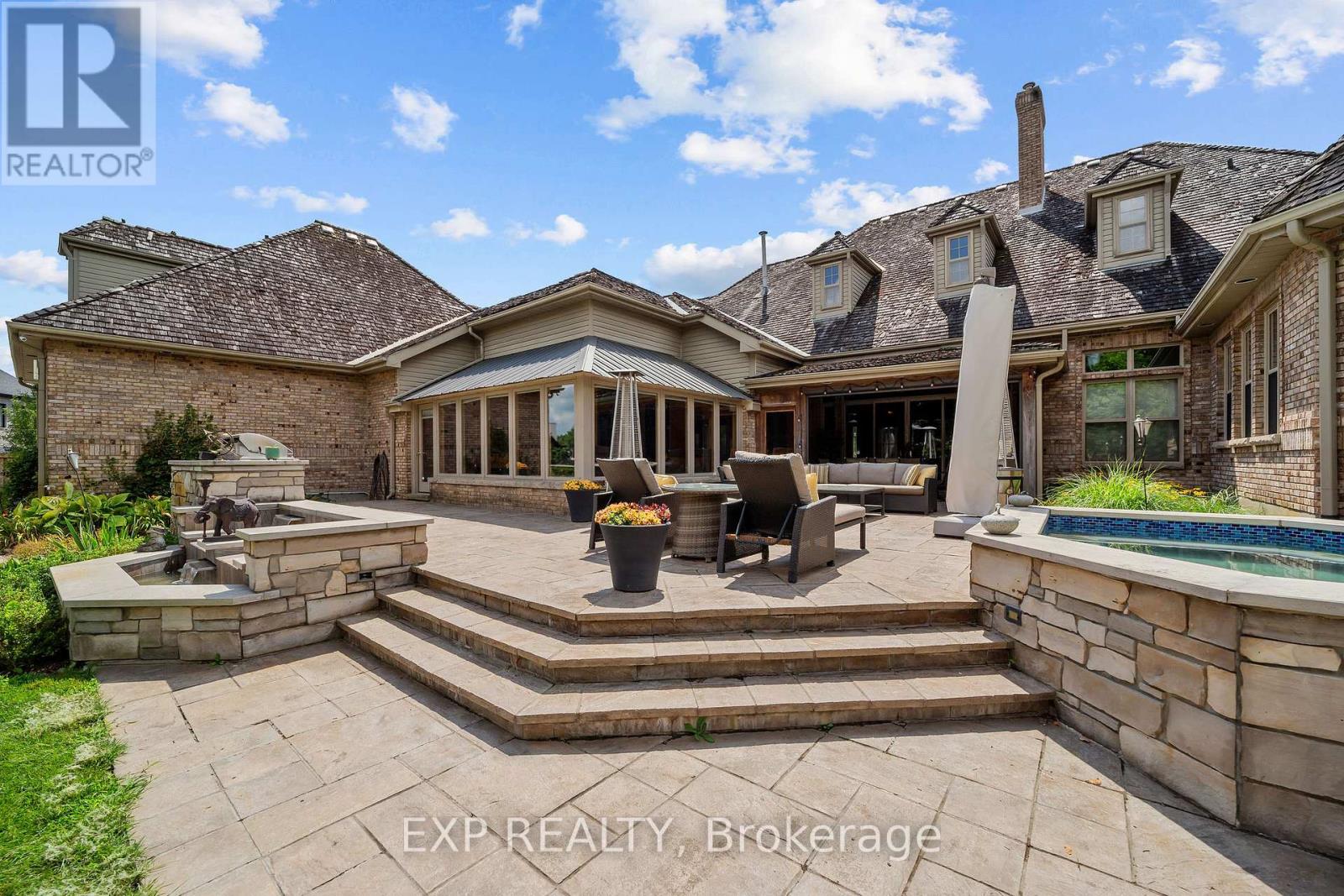 569 Franklinway Gate, London North, Ontario  N6G 5C8 - Photo 38 - X12564228