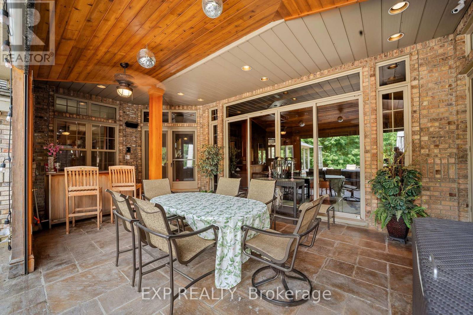 569 Franklinway Gate, London North, Ontario  N6G 5C8 - Photo 42 - X12564228