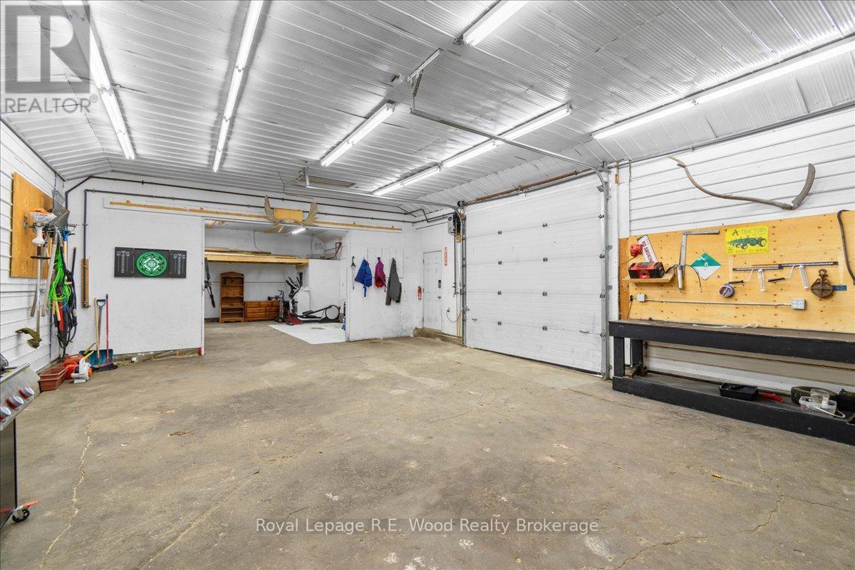 303 Concession 2 Road, Norfolk, Ontario N0E 1R0 - Photo 30 - X12562722