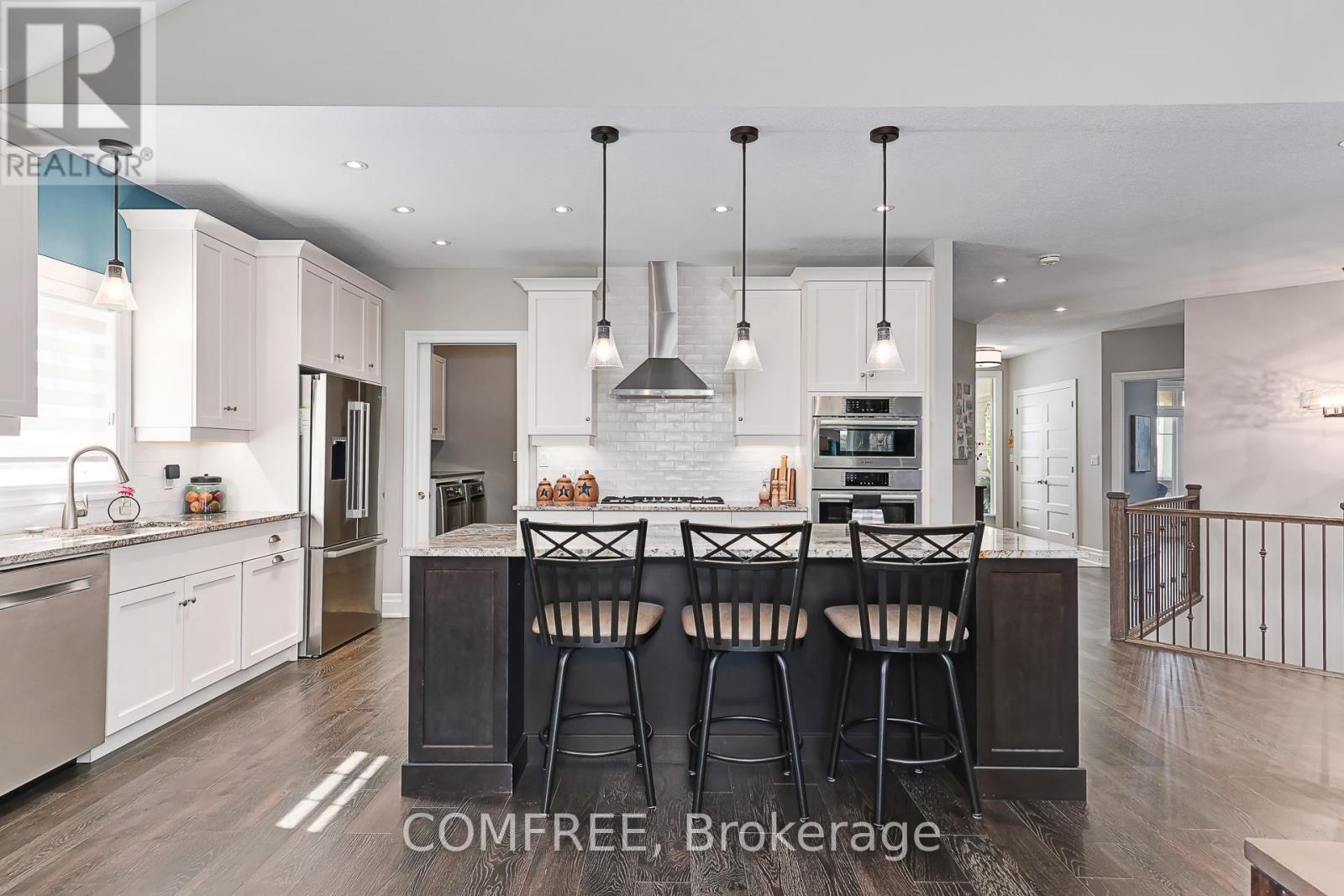 106 High Bluff Lane, Blue Mountains, Ontario  N0H 2P0 - Photo 10 - X12564032