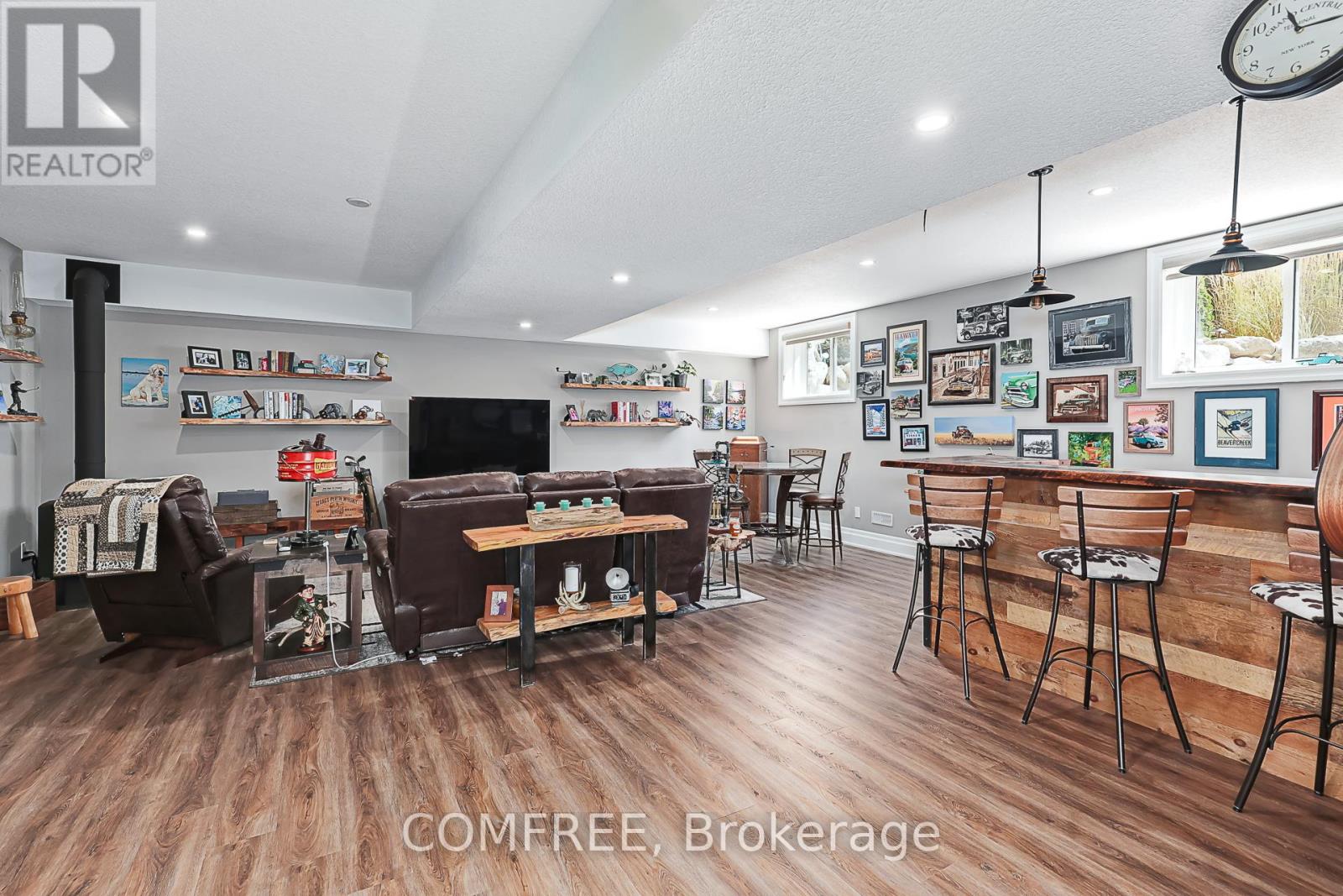 106 High Bluff Lane, Blue Mountains, Ontario  N0H 2P0 - Photo 18 - X12564032