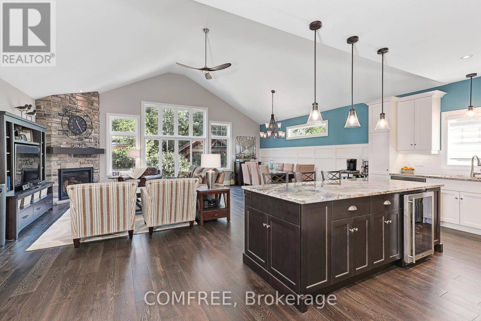 106 High Bluff Lane, Blue Mountains, Ontario  N0H 2P0 - Photo 8 - X12564032