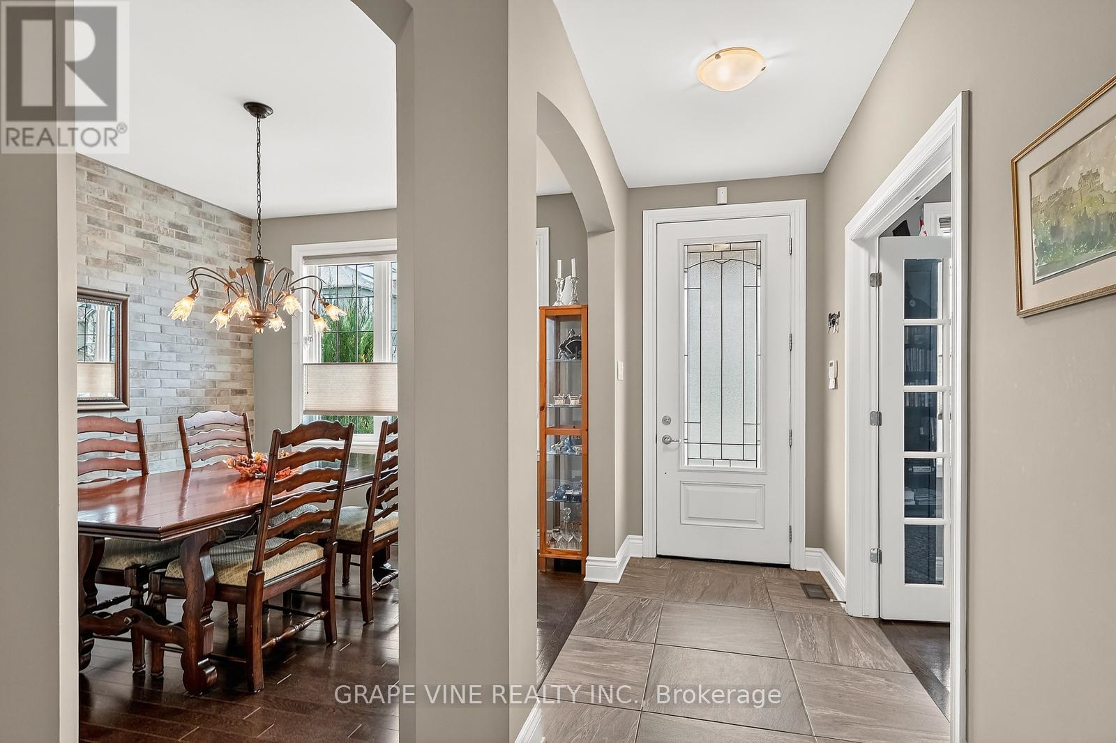 506 Chriscraft Way, Ottawa, Ontario  K4M 0G1 - Photo 4 - X12564064