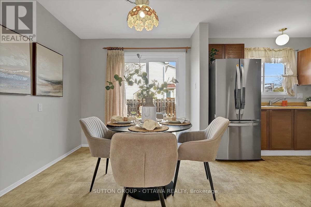 1540 Bourcier Drive, Ottawa, Ontario  K1E 3J2 - Photo 19 - X12564066