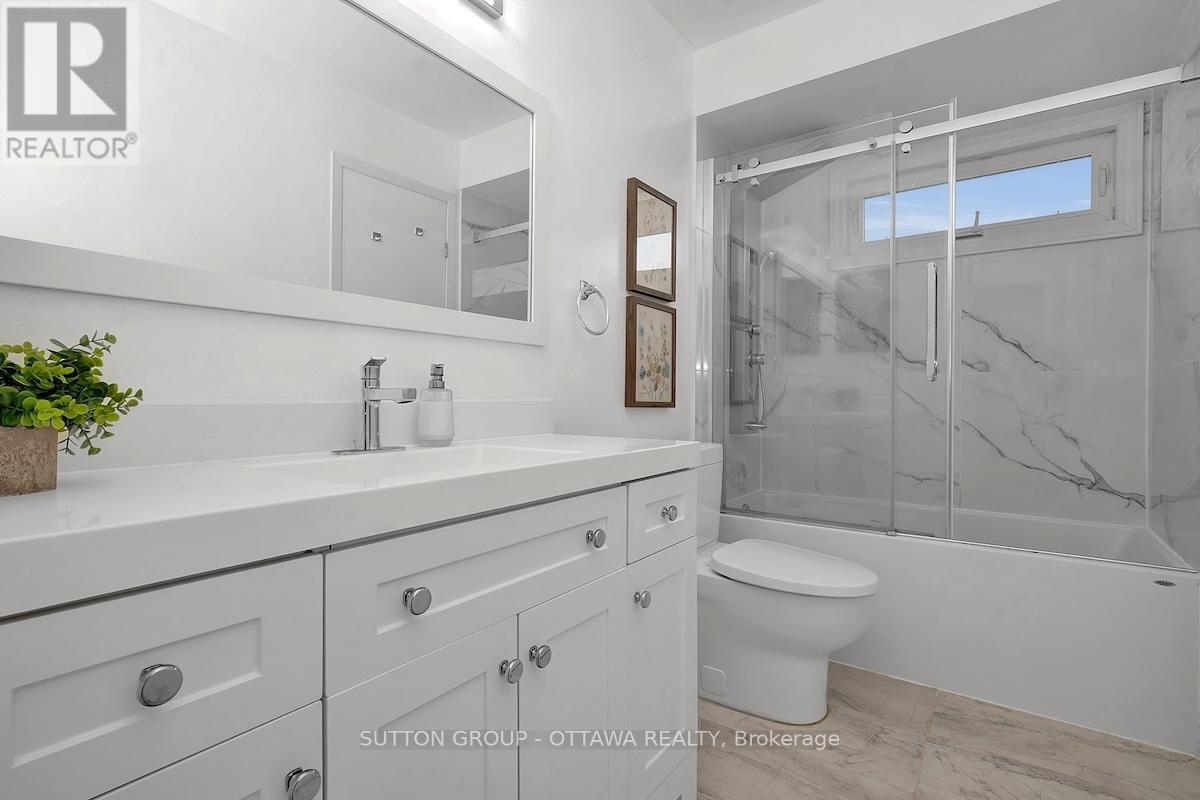 1540 Bourcier Drive, Ottawa, Ontario  K1E 3J2 - Photo 27 - X12564066