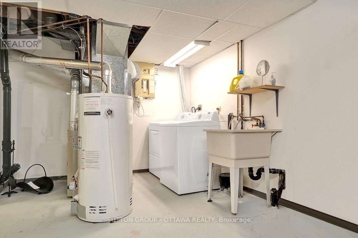 1540 Bourcier Drive, Ottawa, Ontario  K1E 3J2 - Photo 36 - X12564066