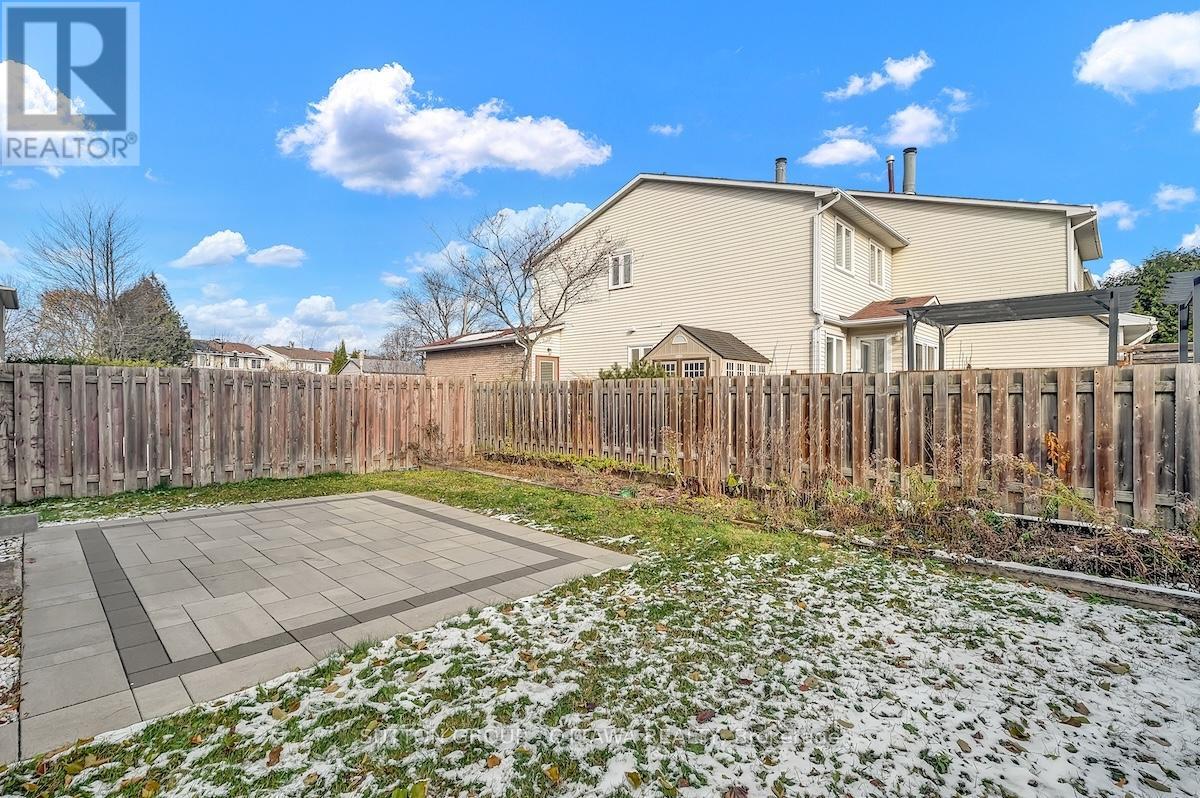 1540 Bourcier Drive, Ottawa, Ontario  K1E 3J2 - Photo 37 - X12564066