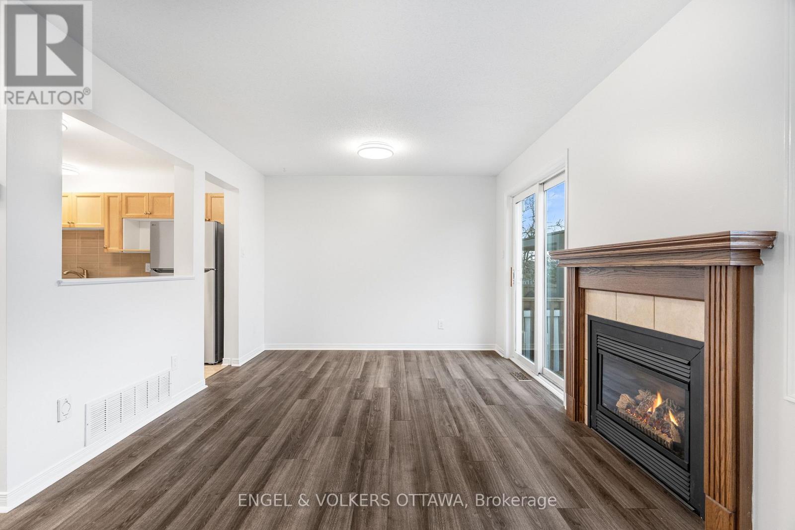 1626 Trenholm Lane, Ottawa, Ontario  K4A 4B6 - Photo 11 - X12564086