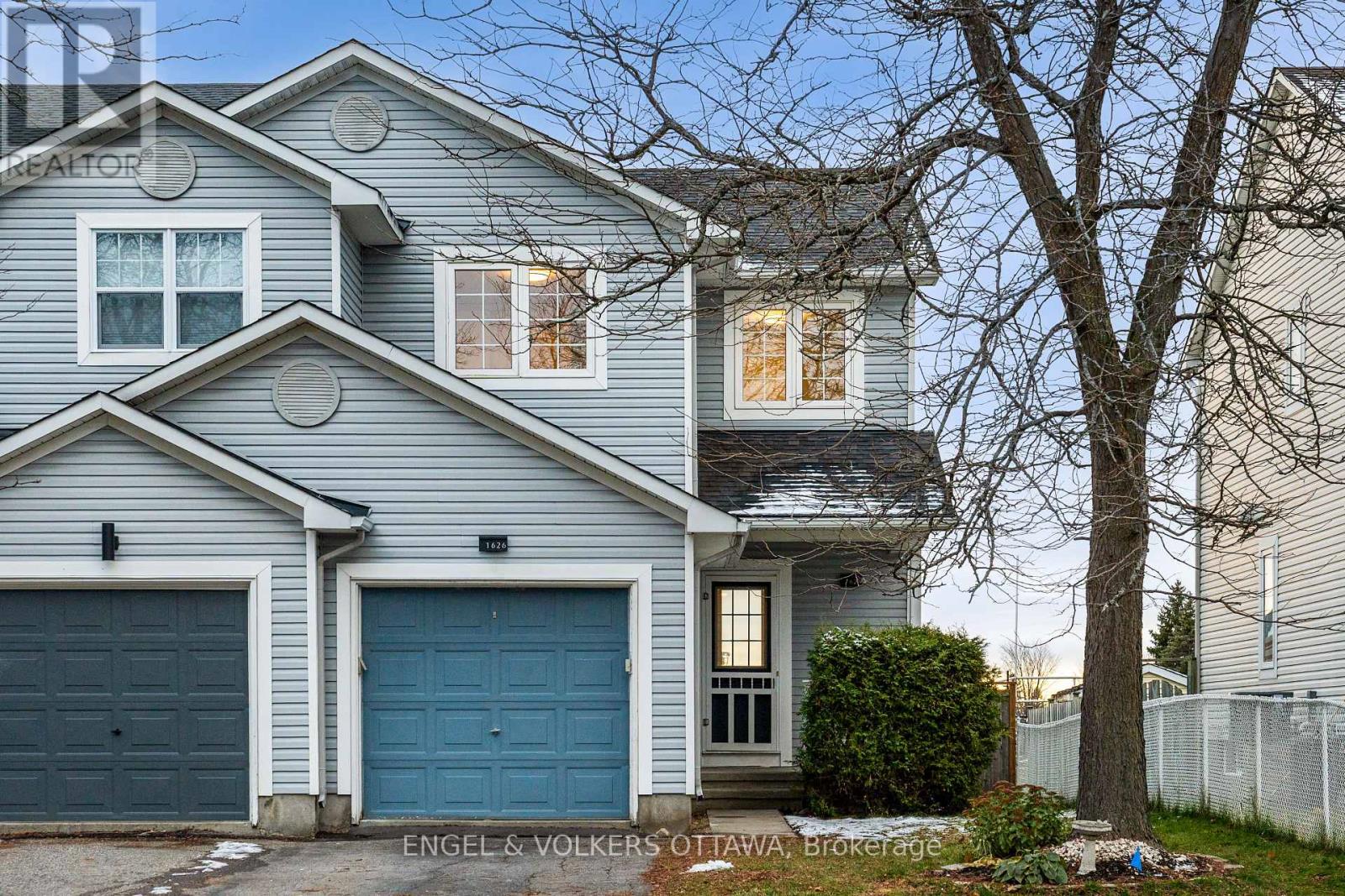 1626 Trenholm Lane, Ottawa, Ontario  K4A 4B6 - Photo 2 - X12564086