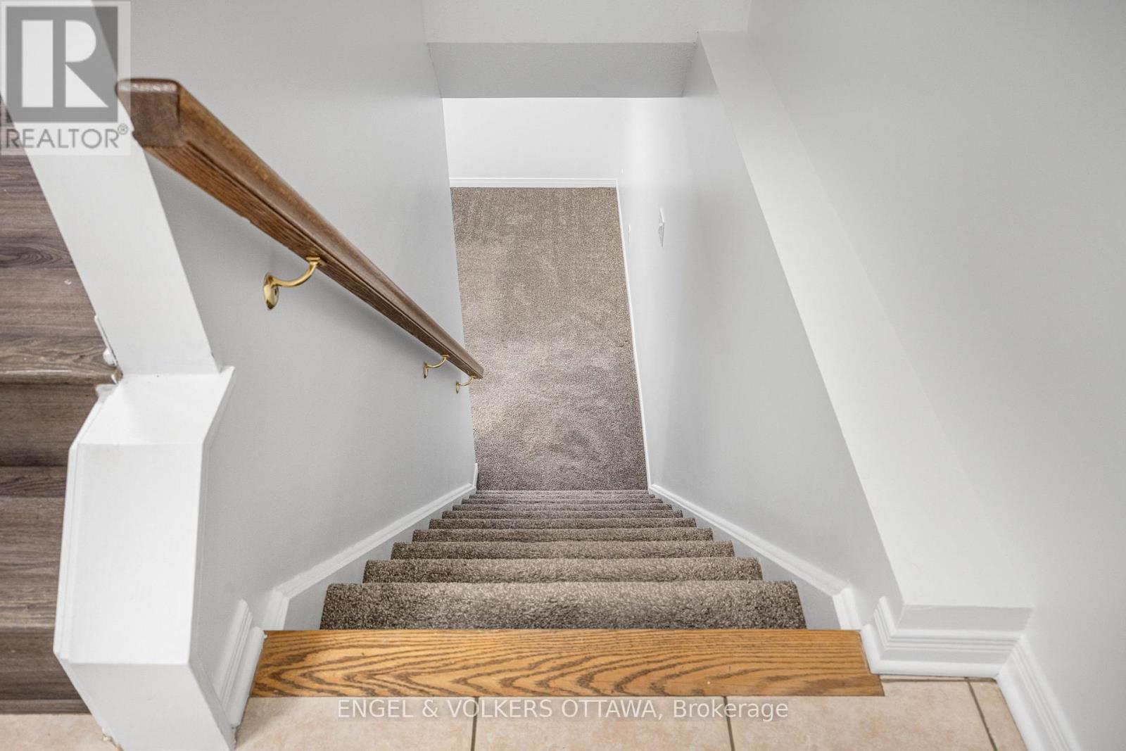 1626 Trenholm Lane, Ottawa, Ontario  K4A 4B6 - Photo 34 - X12564086