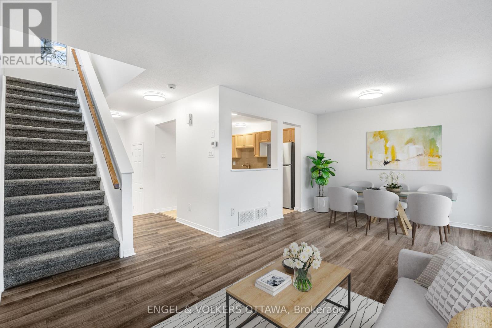 1626 Trenholm Lane, Ottawa, Ontario  K4A 4B6 - Photo 9 - X12564086