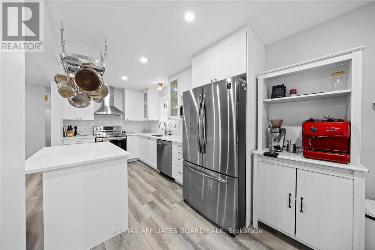 34 Woodgate Way, Ottawa, Ontario  K2J 4C9 - Photo 15 - X12564148