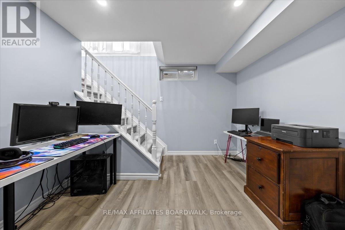 34 Woodgate Way, Ottawa, Ontario  K2J 4C9 - Photo 28 - X12564148