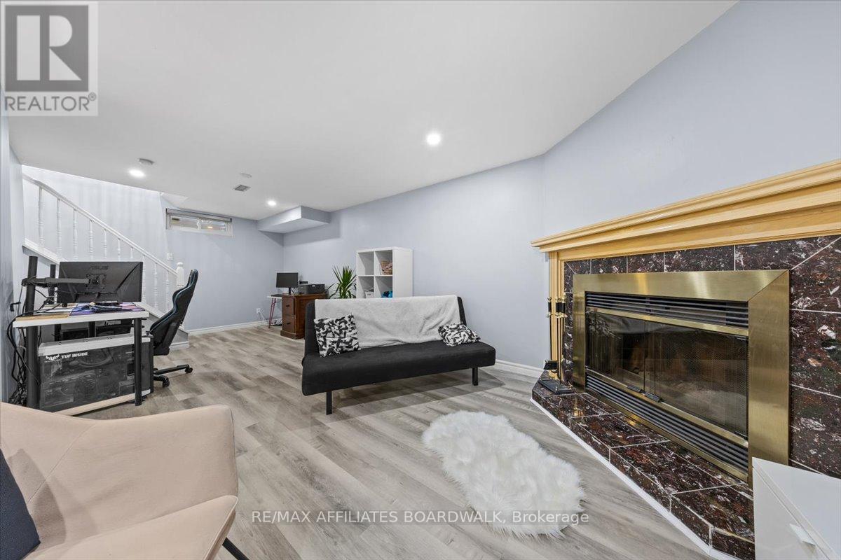 34 Woodgate Way, Ottawa, Ontario  K2J 4C9 - Photo 29 - X12564148