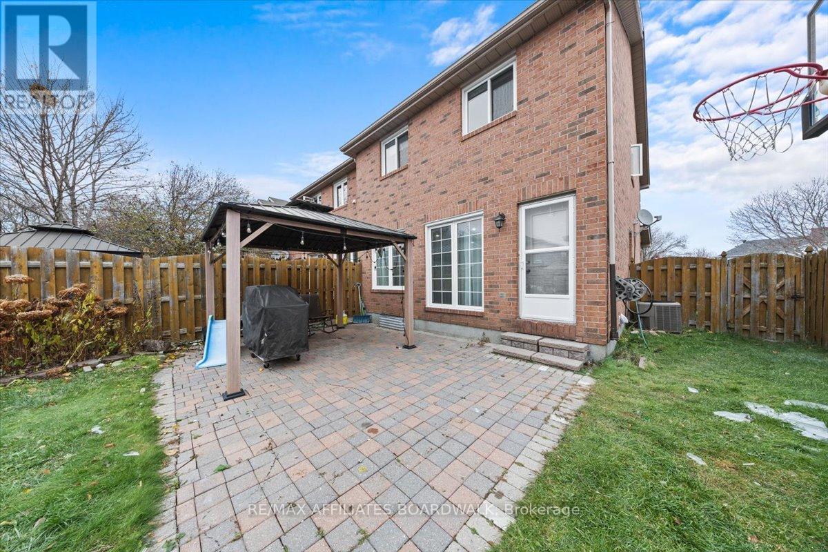 34 Woodgate Way, Ottawa, Ontario  K2J 4C9 - Photo 32 - X12564148