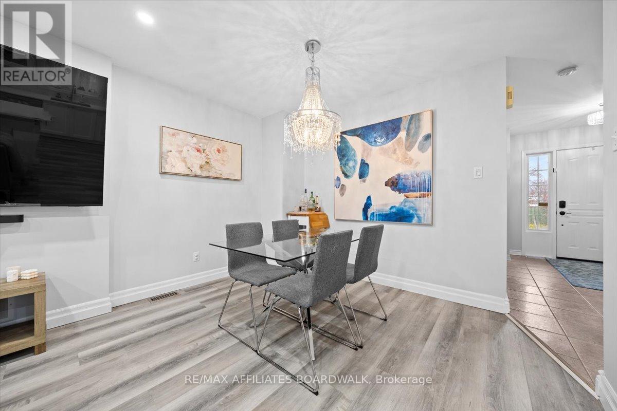 34 Woodgate Way, Ottawa, Ontario  K2J 4C9 - Photo 4 - X12564148