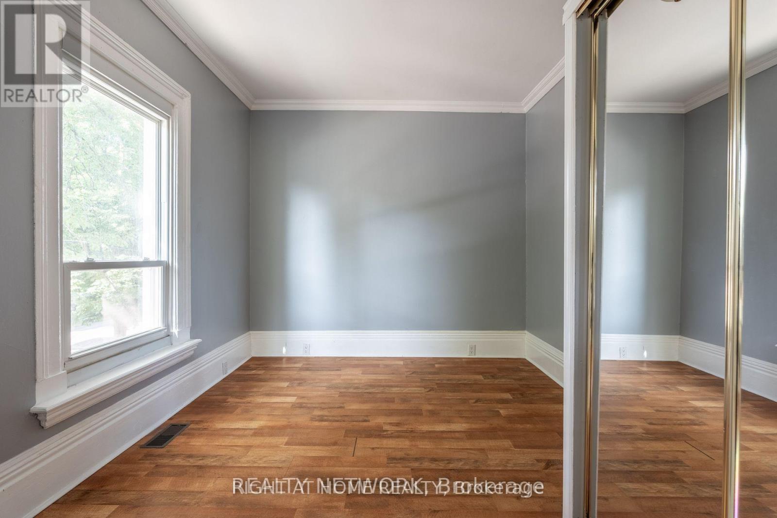 301 Grand River Avenue, Brantford, Ontario  N3T 4Y6 - Photo 14 - X12563900