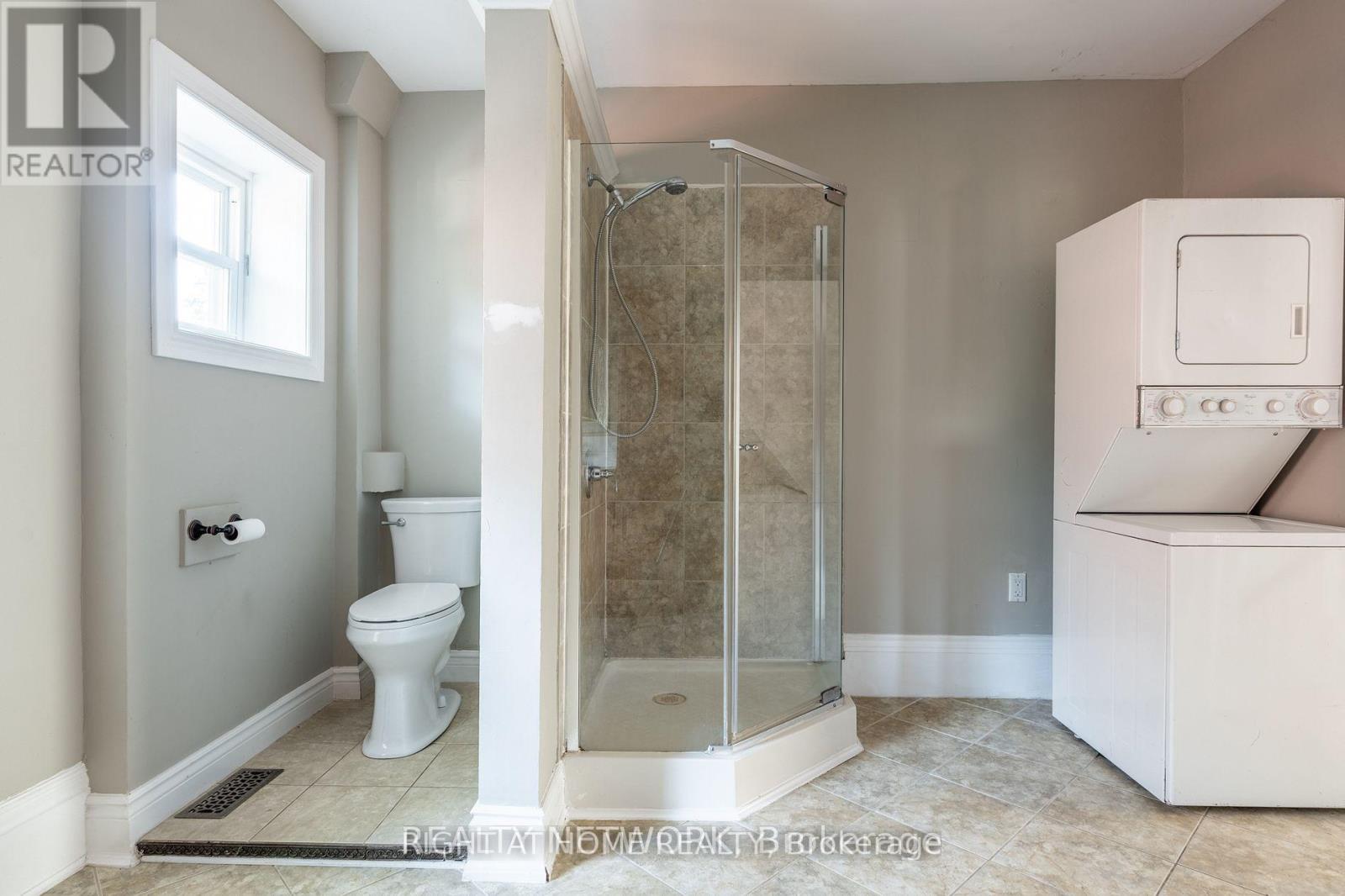 301 Grand River Avenue, Brantford, Ontario  N3T 4Y6 - Photo 18 - X12563900