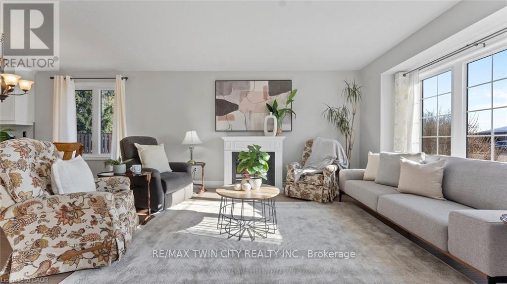 49 Alexander Drive, Aylmer, Ontario  N5H 3G4 - Photo 11 - X12563928