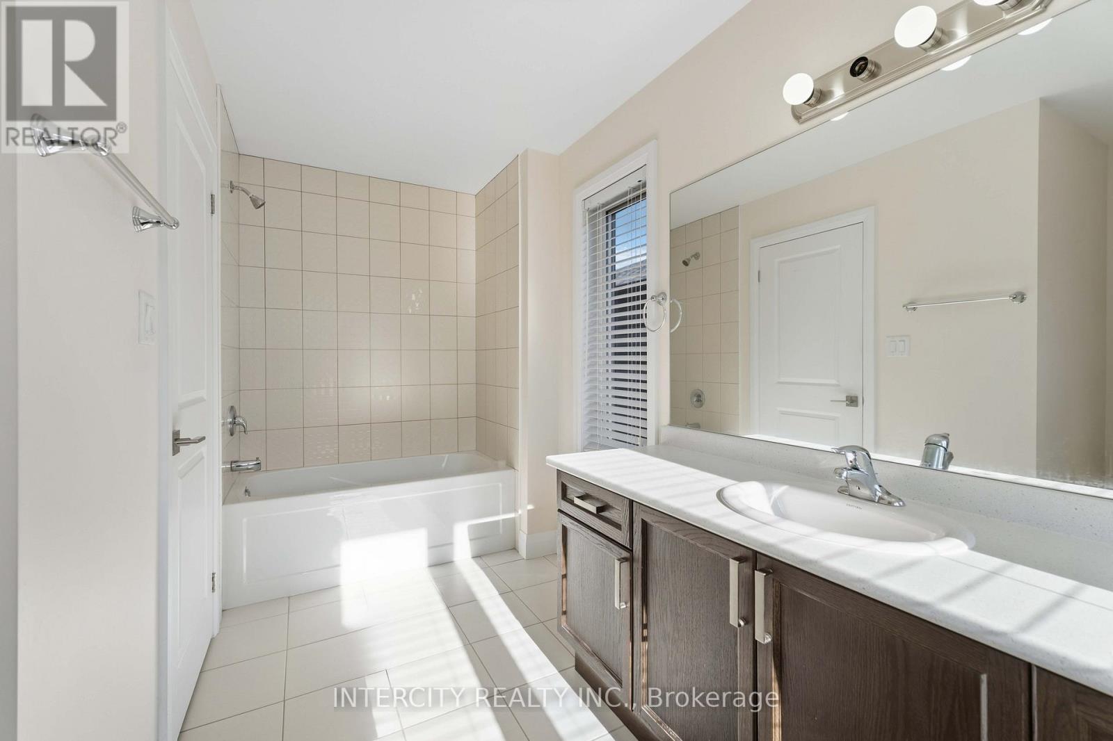 6679 Cropp Street, Niagara Falls, Ontario  L2E 0B7 - Photo 25 - X12563990