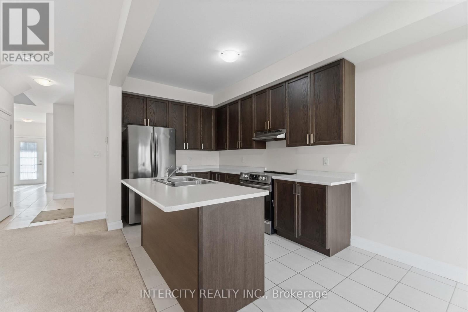 6679 Cropp Street, Niagara Falls, Ontario  L2E 0B7 - Photo 9 - X12563990