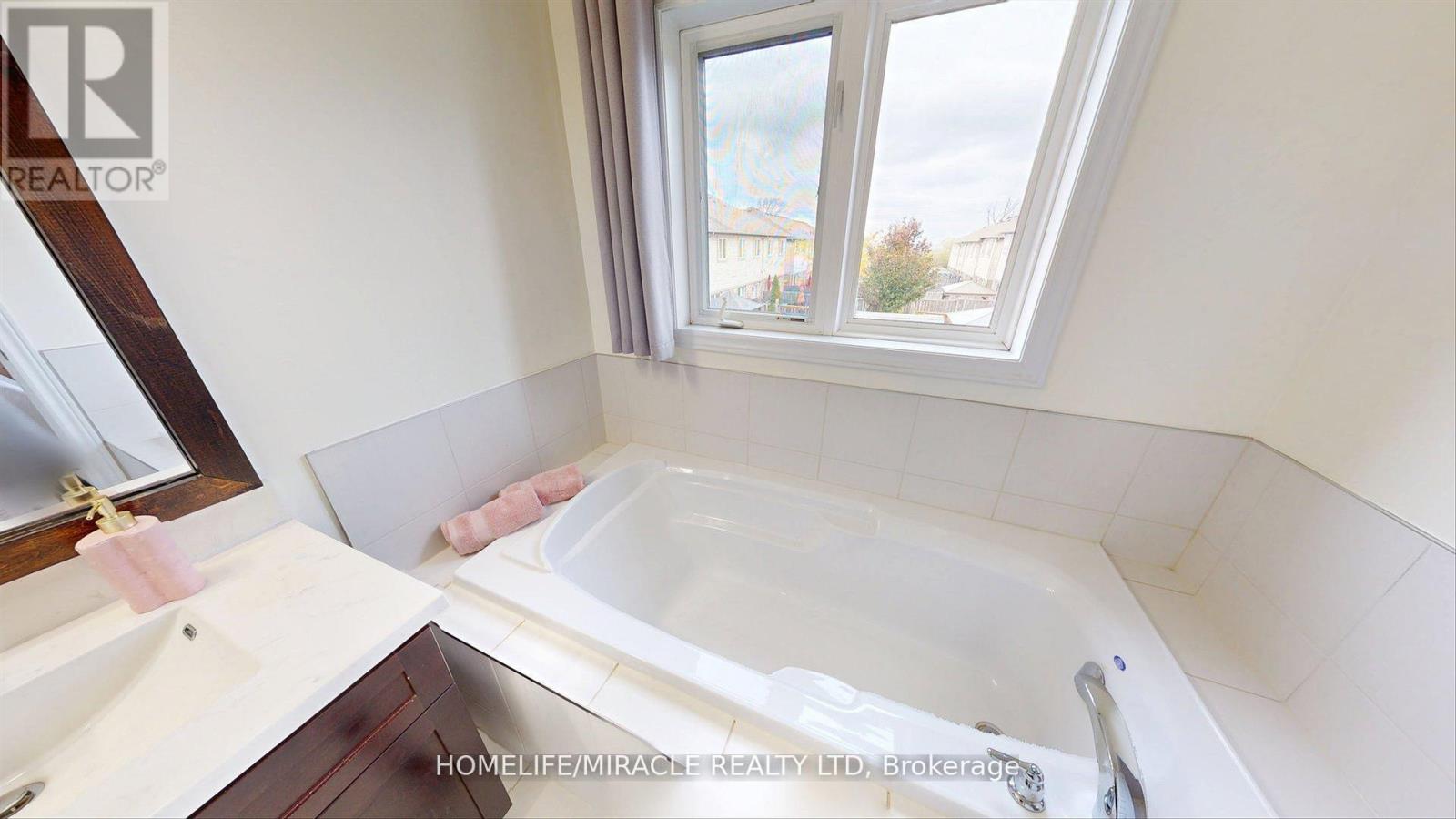 43 - 515 Winston Road, Grimsby, Ontario  L3M 0C8 - Photo 29 - X12563996