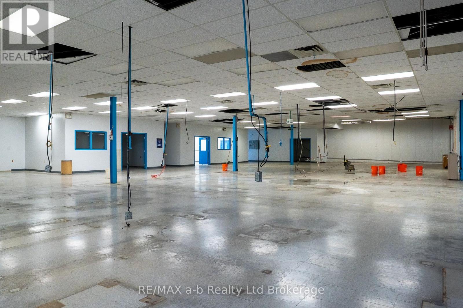 59 Montclair Drive, Woodstock, Ontario  N4V 1C5 - Photo 10 - X12564116