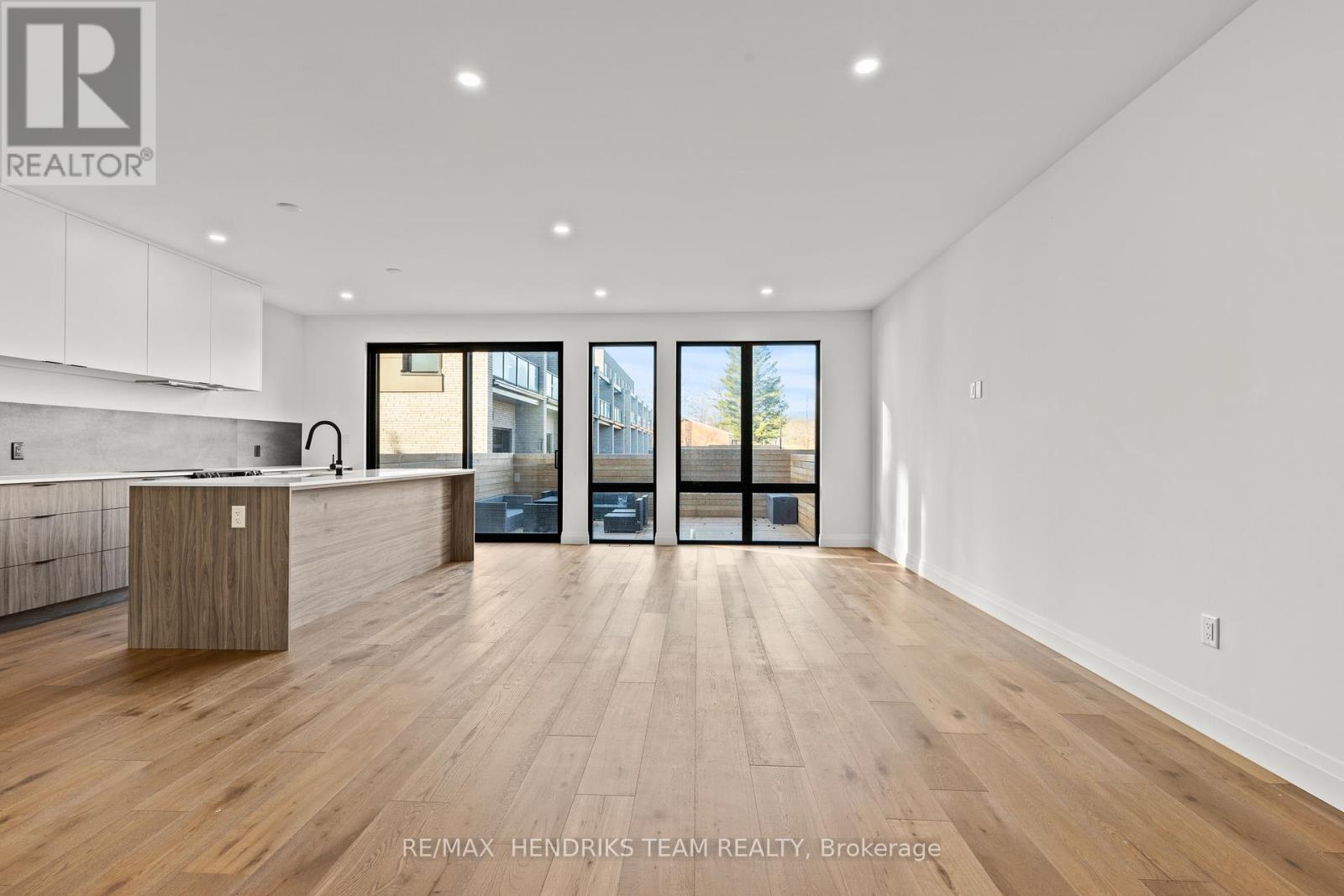 102 Lametti Drive, Pelham, Ontario  L3B 5N5 - Photo 14 - X12564240