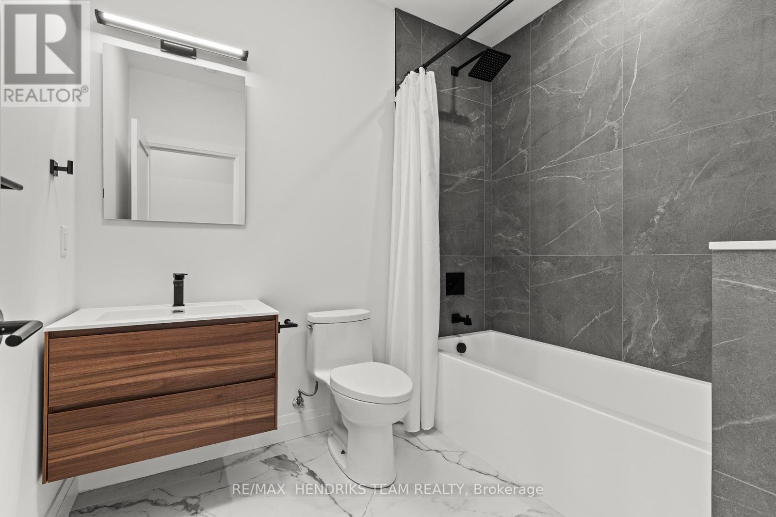 102 Lametti Drive, Pelham, Ontario  L3B 5N5 - Photo 29 - X12564240