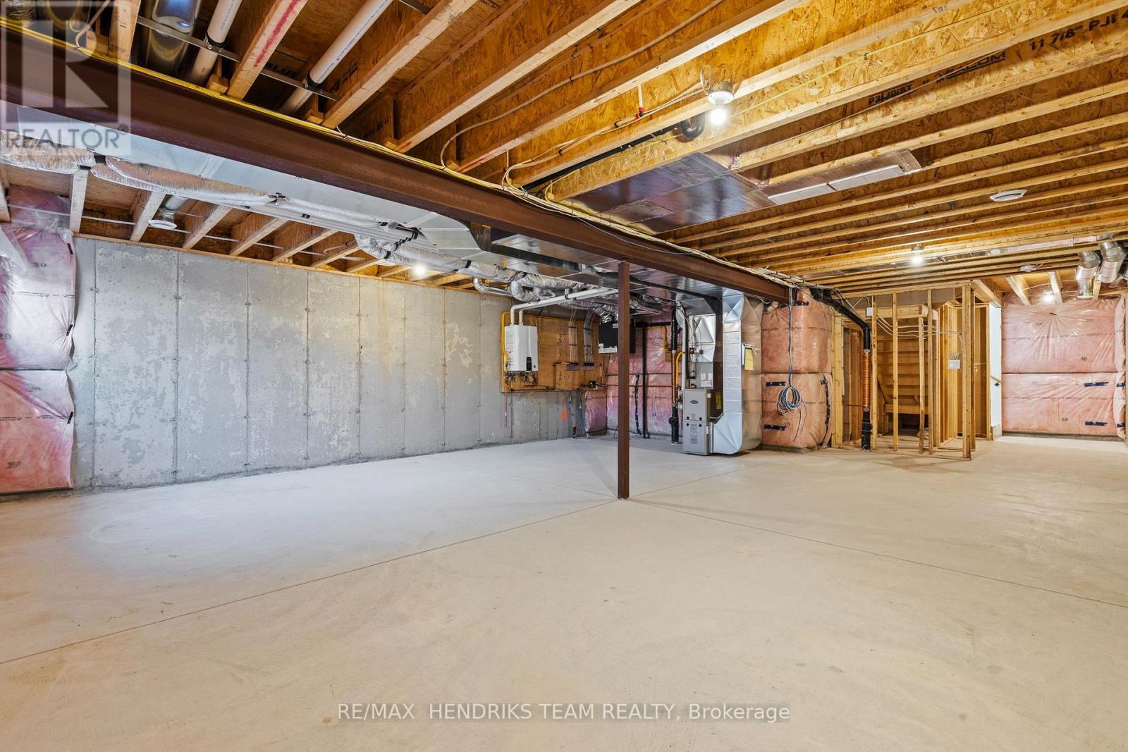 102 Lametti Drive, Pelham, Ontario  L3B 5N5 - Photo 33 - X12564240