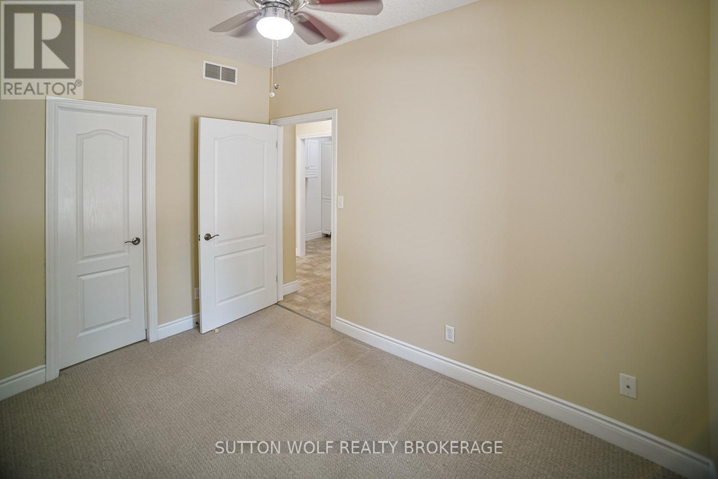 7 - 384 Head Street N, Strathroy-Caradoc, Ontario  N7G 2J9 - Photo 17 - X12432193