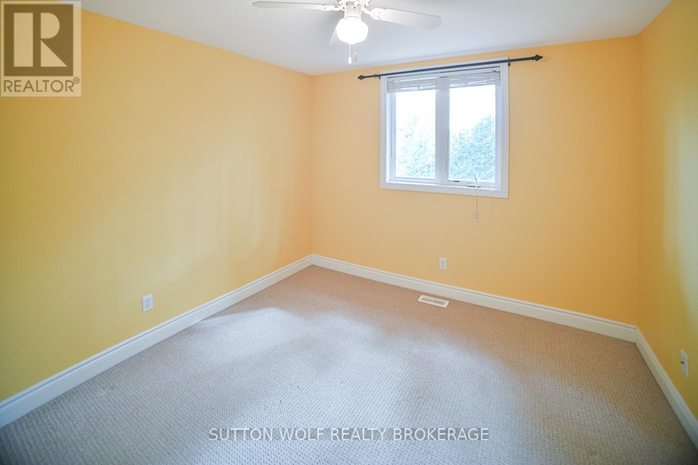 7 - 384 Head Street N, Strathroy-Caradoc, Ontario  N7G 2J9 - Photo 19 - X12432193