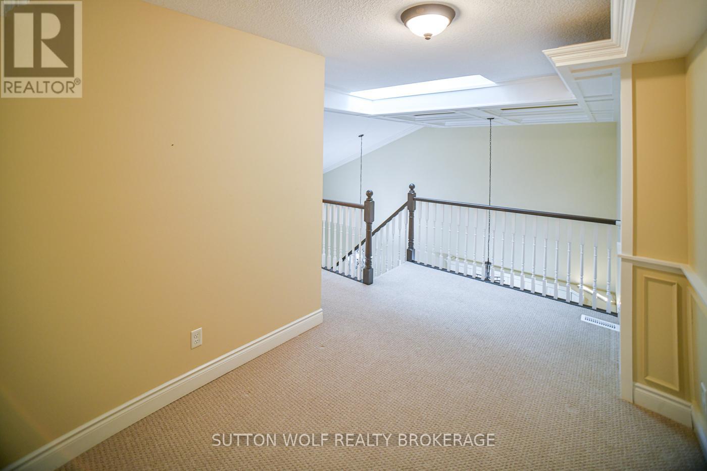 7 - 384 Head Street N, Strathroy-Caradoc, Ontario  N7G 2J9 - Photo 23 - X12432193