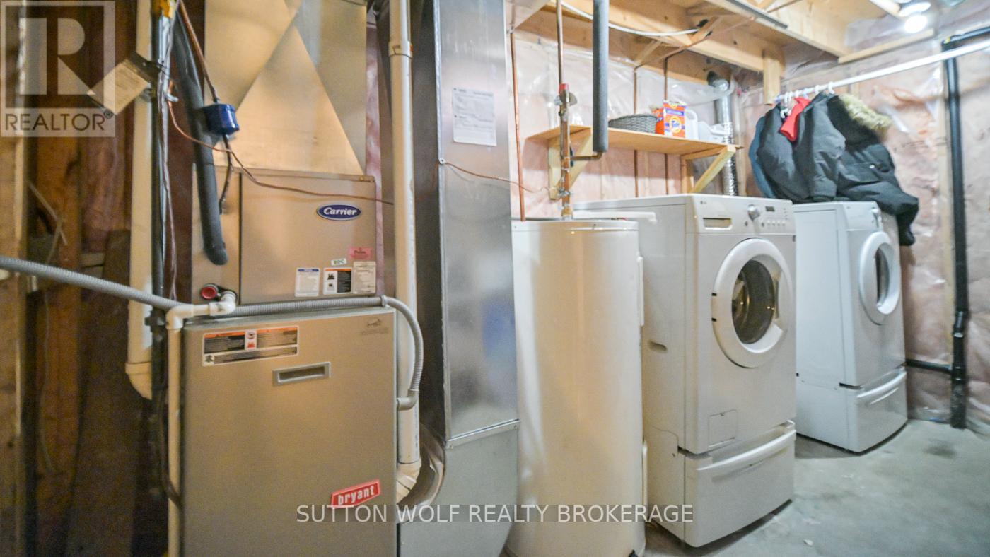 29 Pittao Place, Strathroy-Caradoc, Ontario  N7G 4E7 - Photo 24 - X12562864