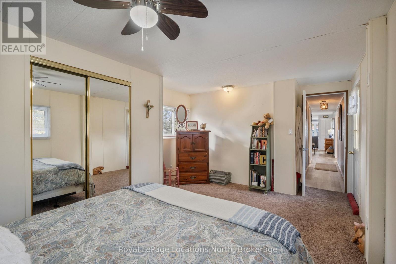 52 Georgian Glen Drive, Wasaga Beach, Ontario  L9Z 1K7 - Photo 32 - S12564136