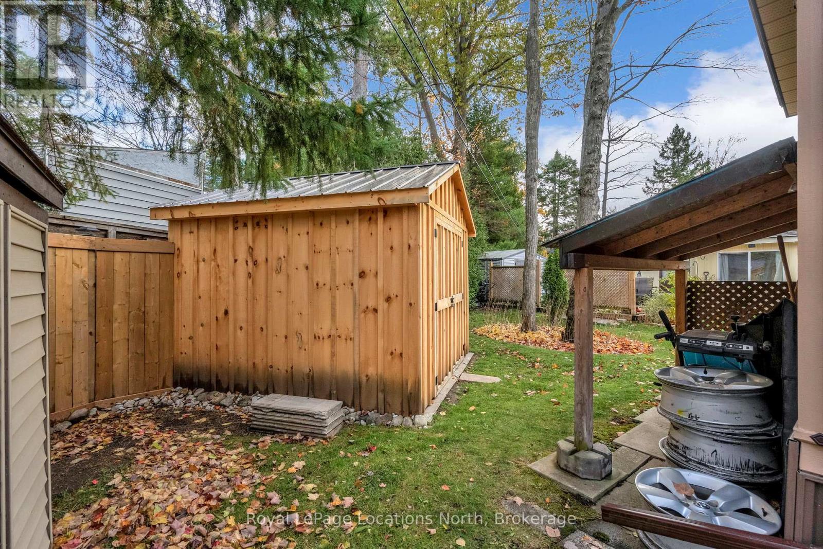 52 Georgian Glen Drive, Wasaga Beach, Ontario  L9Z 1K7 - Photo 40 - S12564136