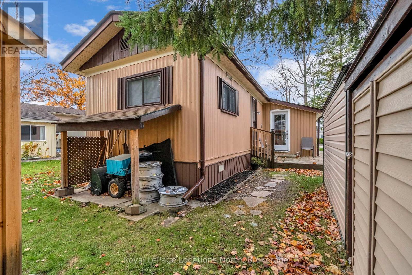 52 Georgian Glen Drive, Wasaga Beach, Ontario  L9Z 1K7 - Photo 41 - S12564136