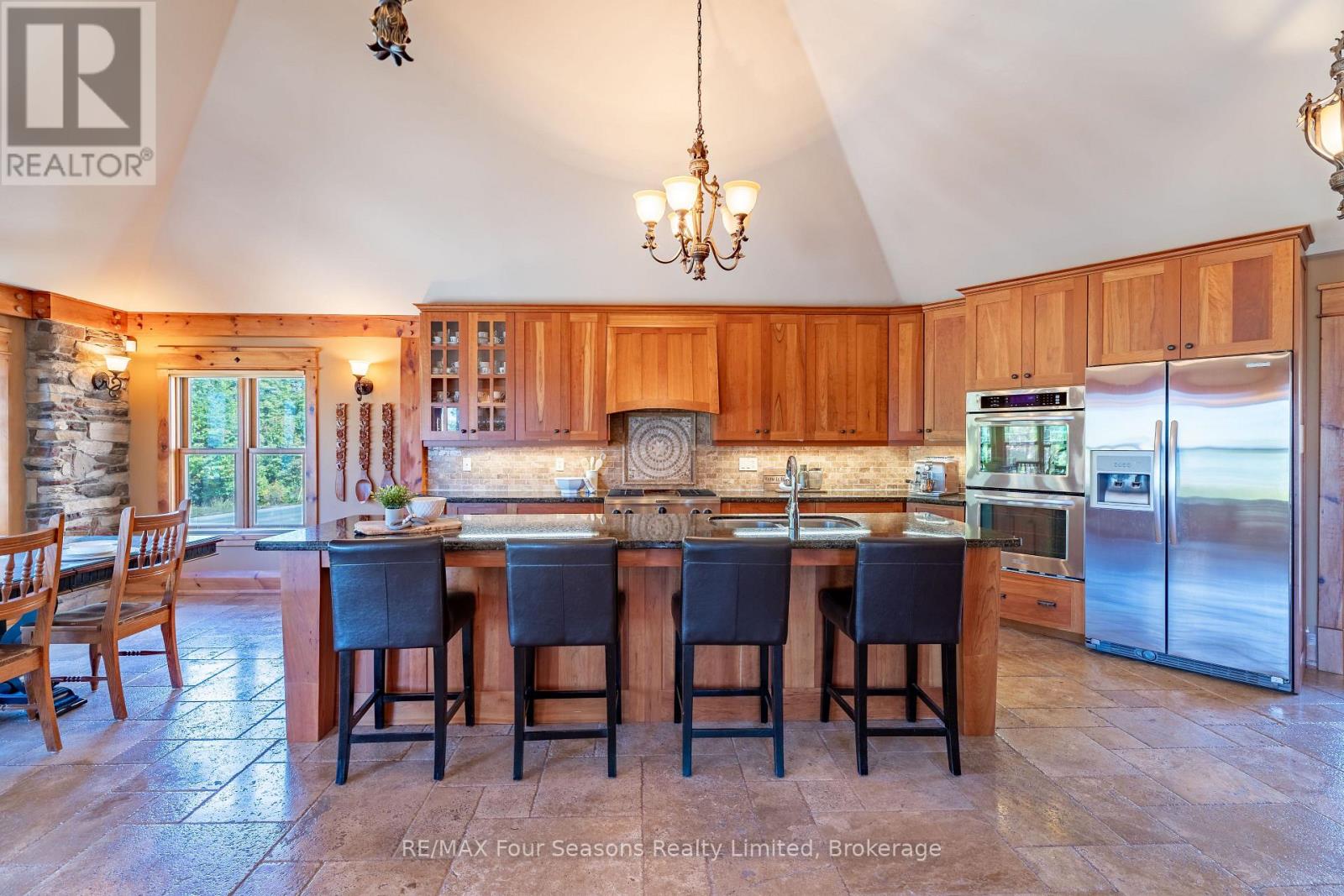 805 Eastdale Drive, Wasaga Beach, Ontario  L9Z 2R5 - Photo 15 - S12564154